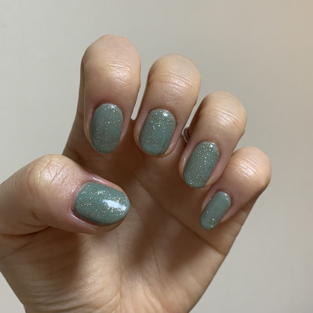 ウィークリージェル NE-16  スターダスト(Stardust) /HOMEI/ジェルネイルを使ったクチコミ（2枚目）