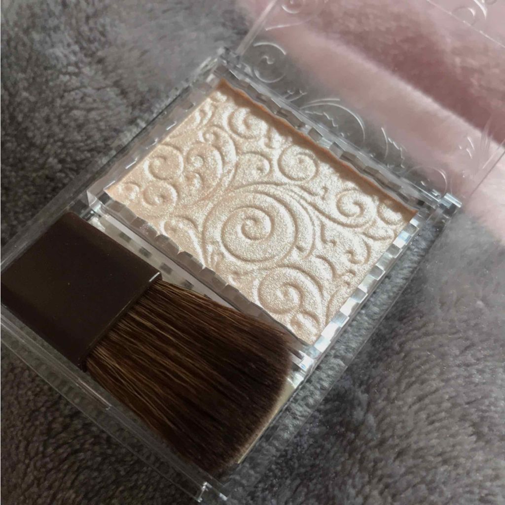 パールグロウハイライト/CEZANNE/パウダーハイライトを使ったクチコミ（2枚目）