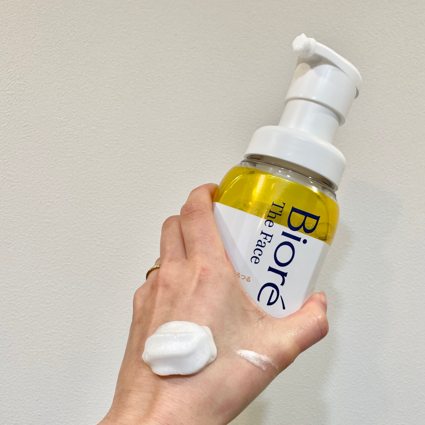 ビオレ ザフェイス 泡洗顔料 スムースクリア/ビオレ/泡洗顔を使ったクチコミ(2枚目)