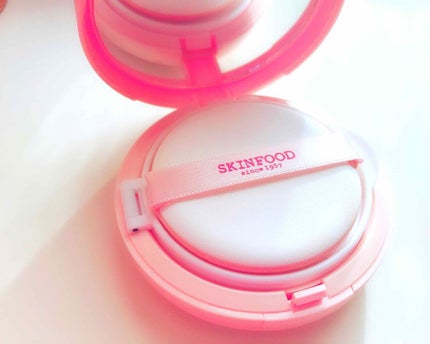 SKINFOOD ピーチコットン クッションのクチコミ「🍑SKINFOOD
     ピーチコットン クッション 1
     <ファンデーション>
.....」(1枚目)