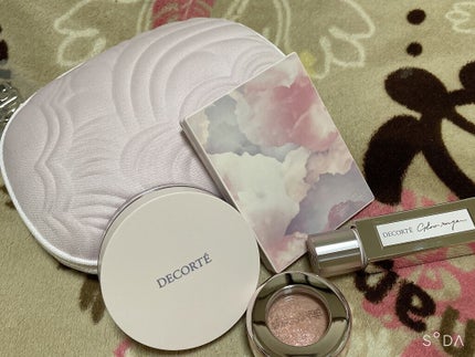 メイクアップ コレクション 2021 /DECORTÉ/メイクアップキットを使ったクチコミ(2枚目)