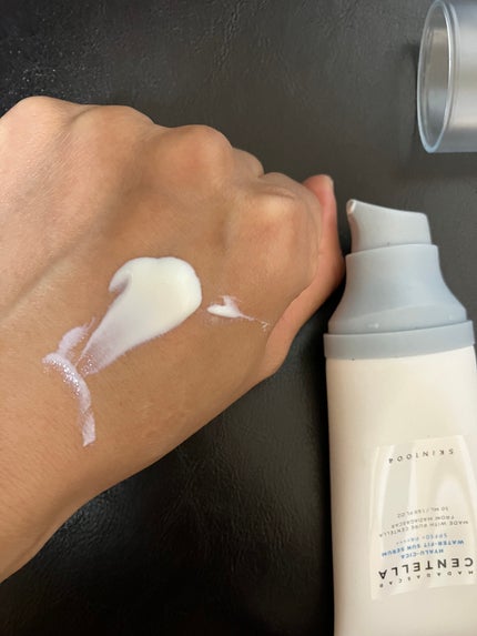 ヒアルーシカ ウォーターフィット サンセラム/SKIN1004/日焼け止めローションを使ったクチコミ(2枚目)