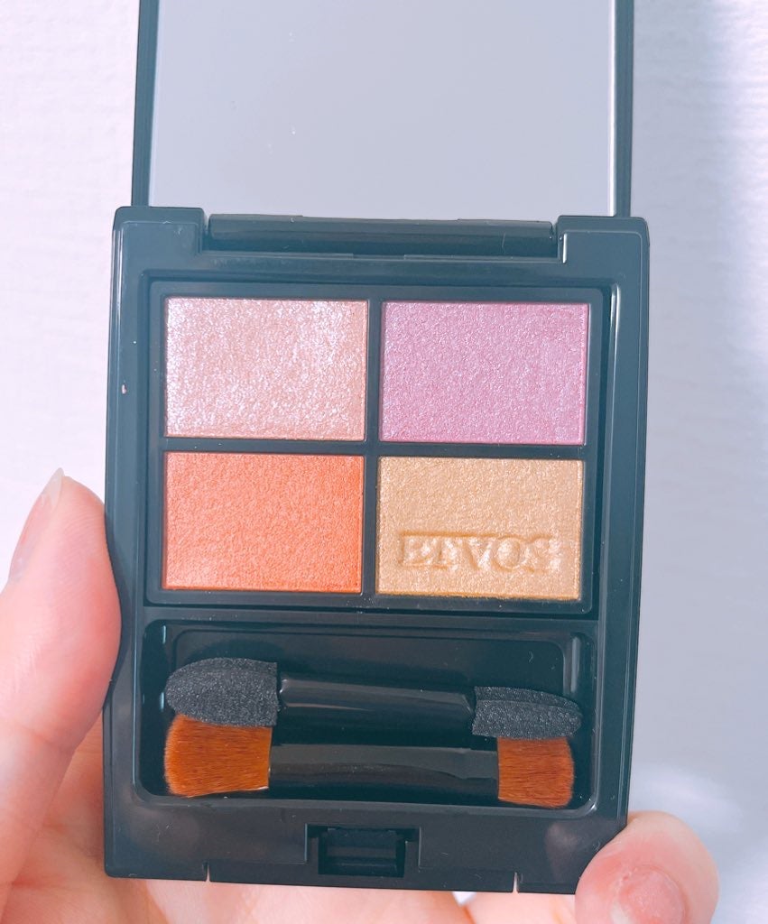 ミネラルクラッシィシャドー/エトヴォス/アイシャドウパレットを使ったクチコミ(2枚目)