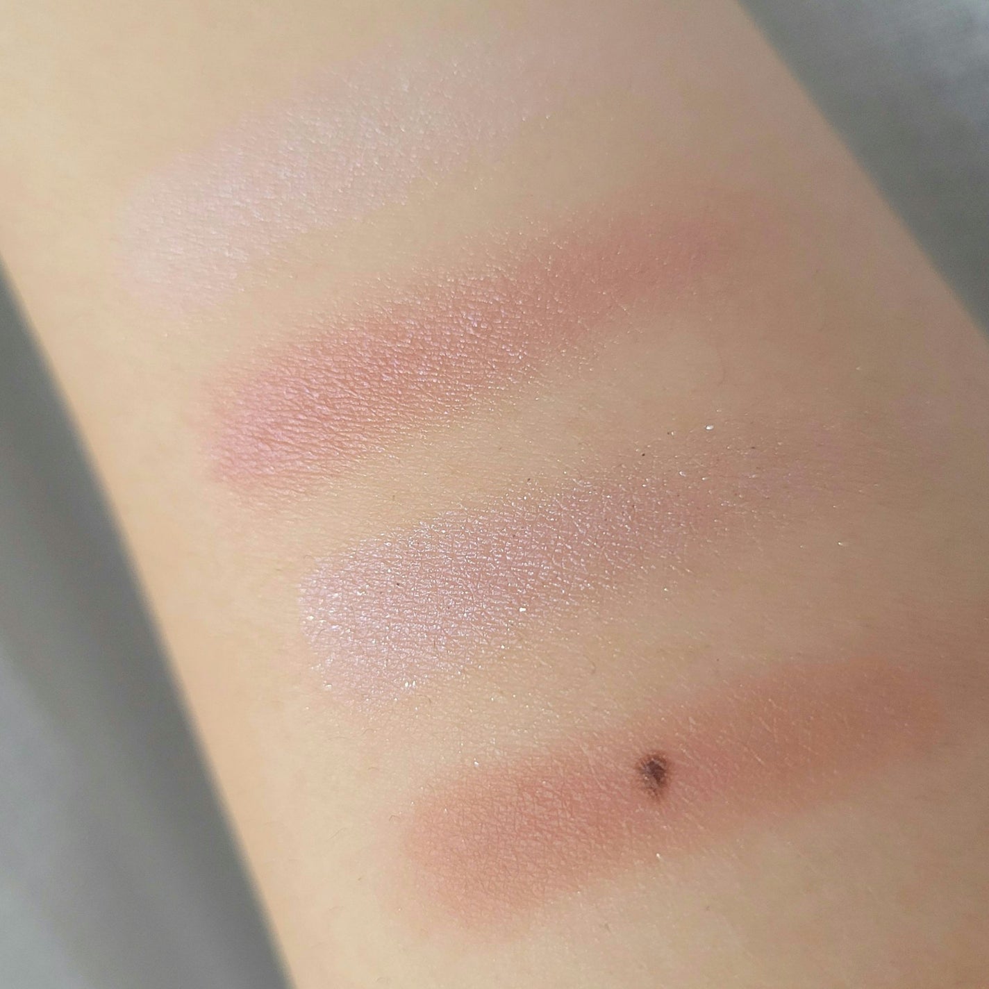 リアルクローズシャドウ/excel/アイシャドウパレットを使ったクチコミ(4枚目)