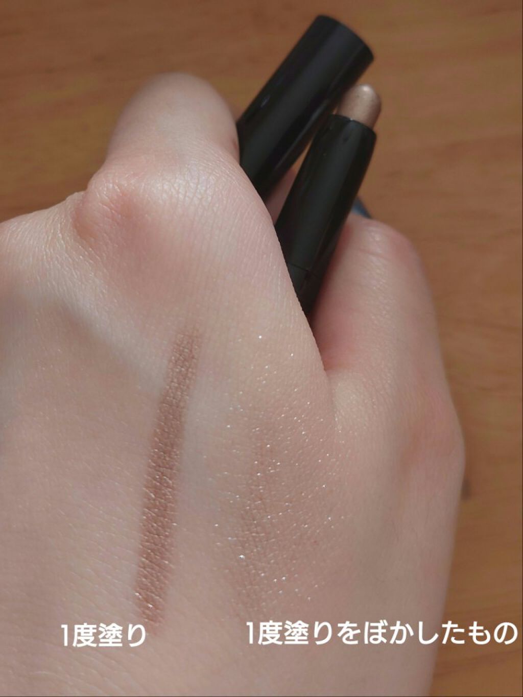 キャビアスティック アイカラー 13 Moonlight（ミニ）/ローラ メルシエ/スティックアイシャドウを使ったクチコミ（2枚目）