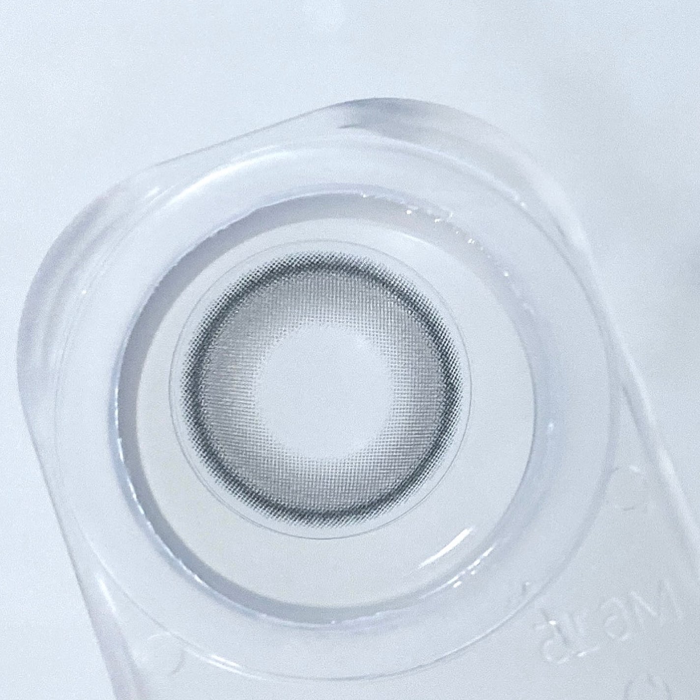 びゃっこまる on LIPS 「チューズミーから新色出たよ🎀モテの伝道師ゆうこすのカラコンとい..」(5枚目)