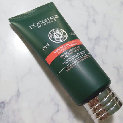 ファイブハーブス リペアリングヘアミルクセラム/L'OCCITANE/ヘアミルクを使ったクチコミ(2枚目)