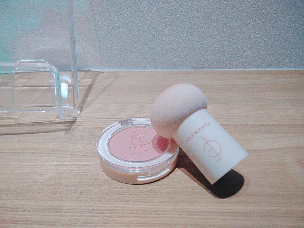 ベアブラッシャー パフ付き/フォレンコス/パウダーチークを使ったクチコミ（2枚目）