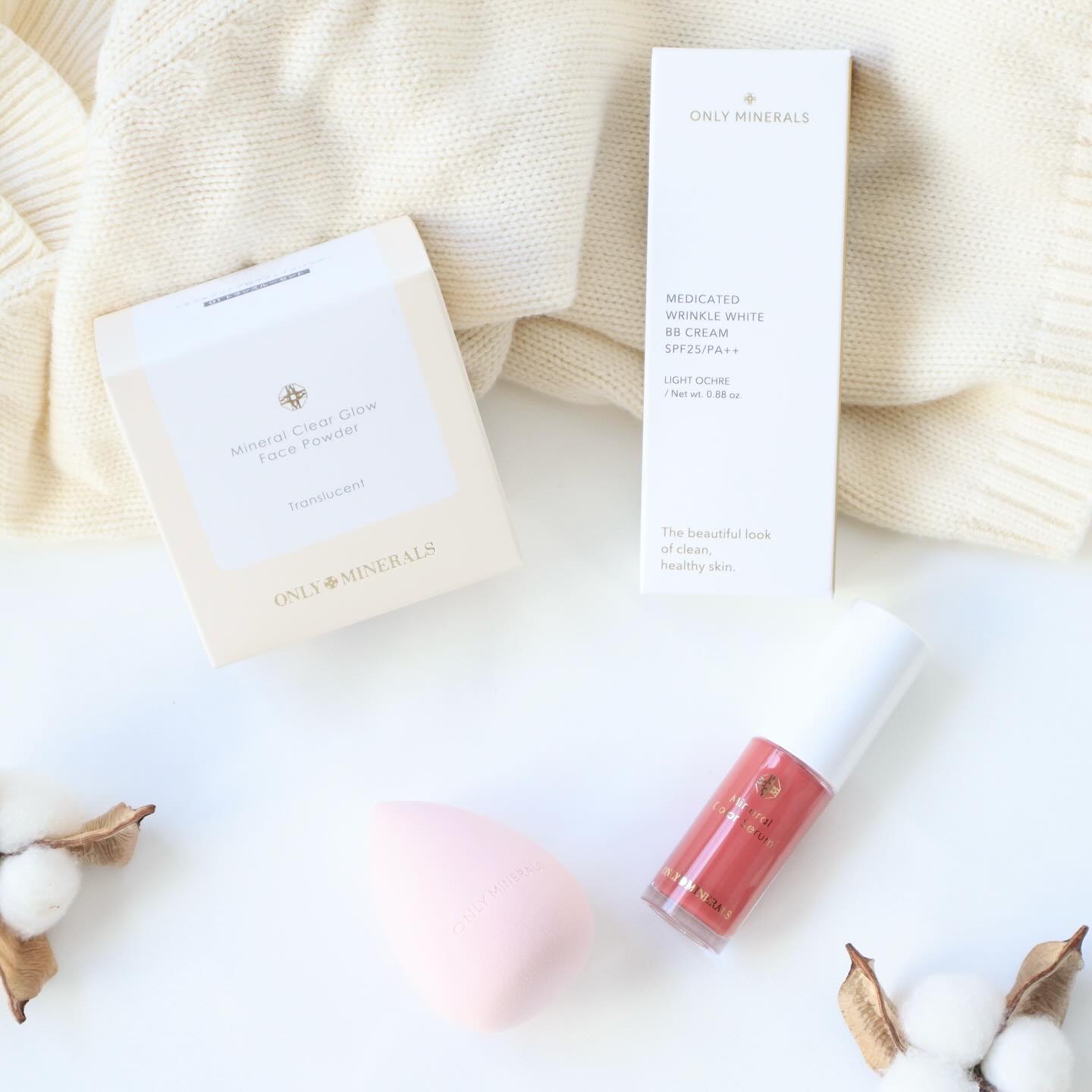 ミネラルクリアグロウフェイスパウダー トランスルーセント/ONLY MINERALS/ルースパウダーを使ったクチコミ（1枚目）