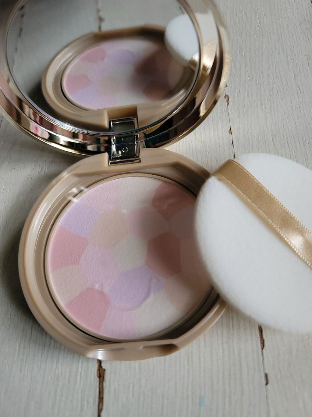 マシュマロフィニッシュパウダー　～Abloom～/キャンメイク/プレストパウダーを使ったクチコミ（3枚目）