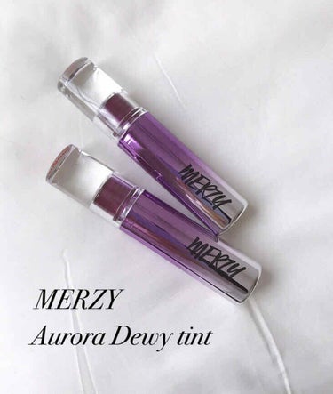 MERZY オーロラデューイティント DT1、9



最近話題のティントです。

とりあえずパケが可愛い🥰

まずは1色ずつレビュー、その後に使用感などのレビューをします。

スウォッチは1度塗りで室