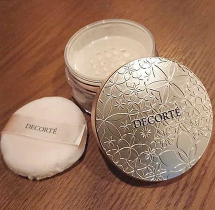 AQ MW フェイスパウダー/DECORTÉ/ルースパウダーを使ったクチコミ(1枚目)