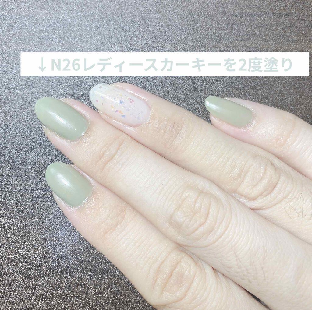 カラフルネイルズ/キャンメイク/マニキュアを使ったクチコミ(4枚目)