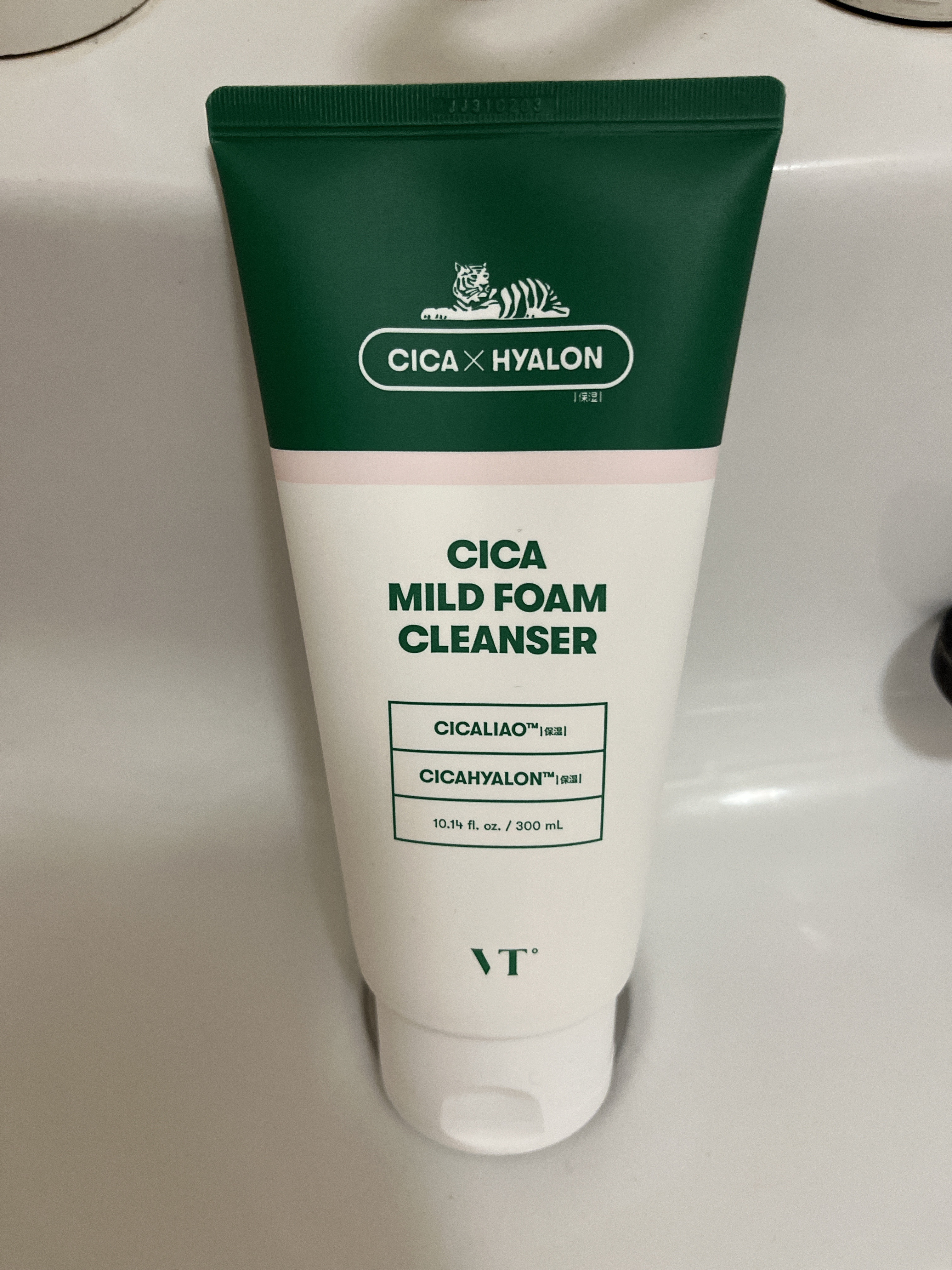 CICA マイルドフォームクレンザー/VT/洗顔フォームを使ったクチコミ（1枚目）