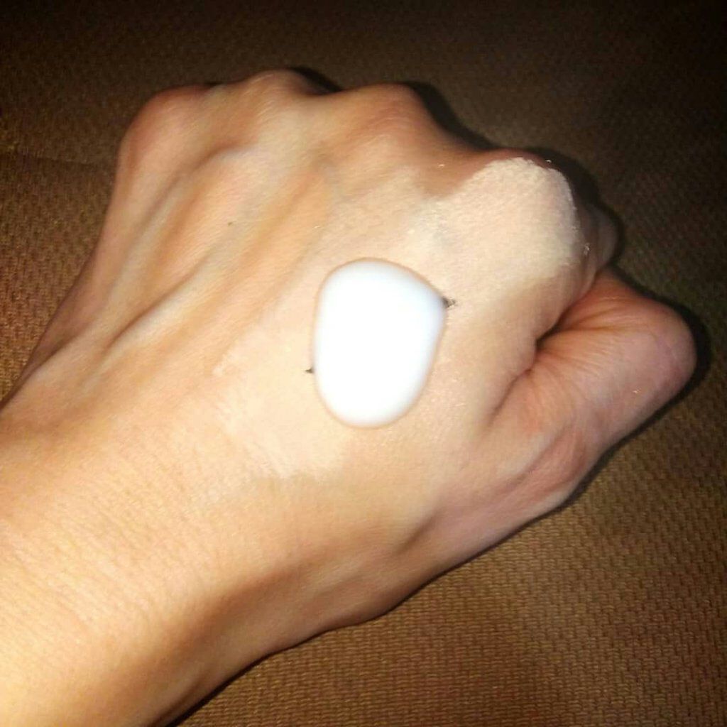 トリートメント クレンジング ミルク/COVERMARK/ミルククレンジングを使ったクチコミ(2枚目)