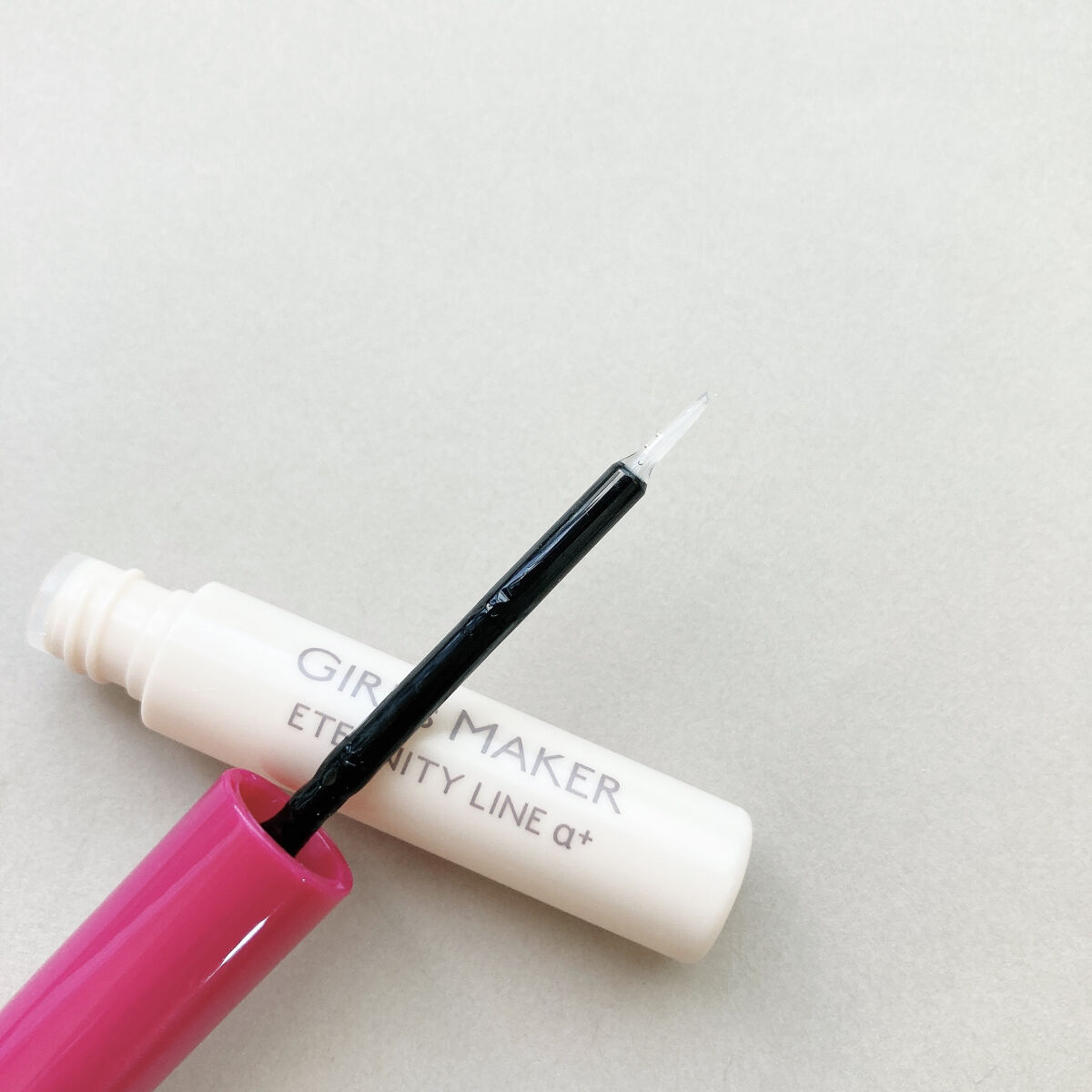 ガールズメーカー エタニティラインα/Girl's Maker/二重まぶた用アイテムを使ったクチコミ（2枚目）