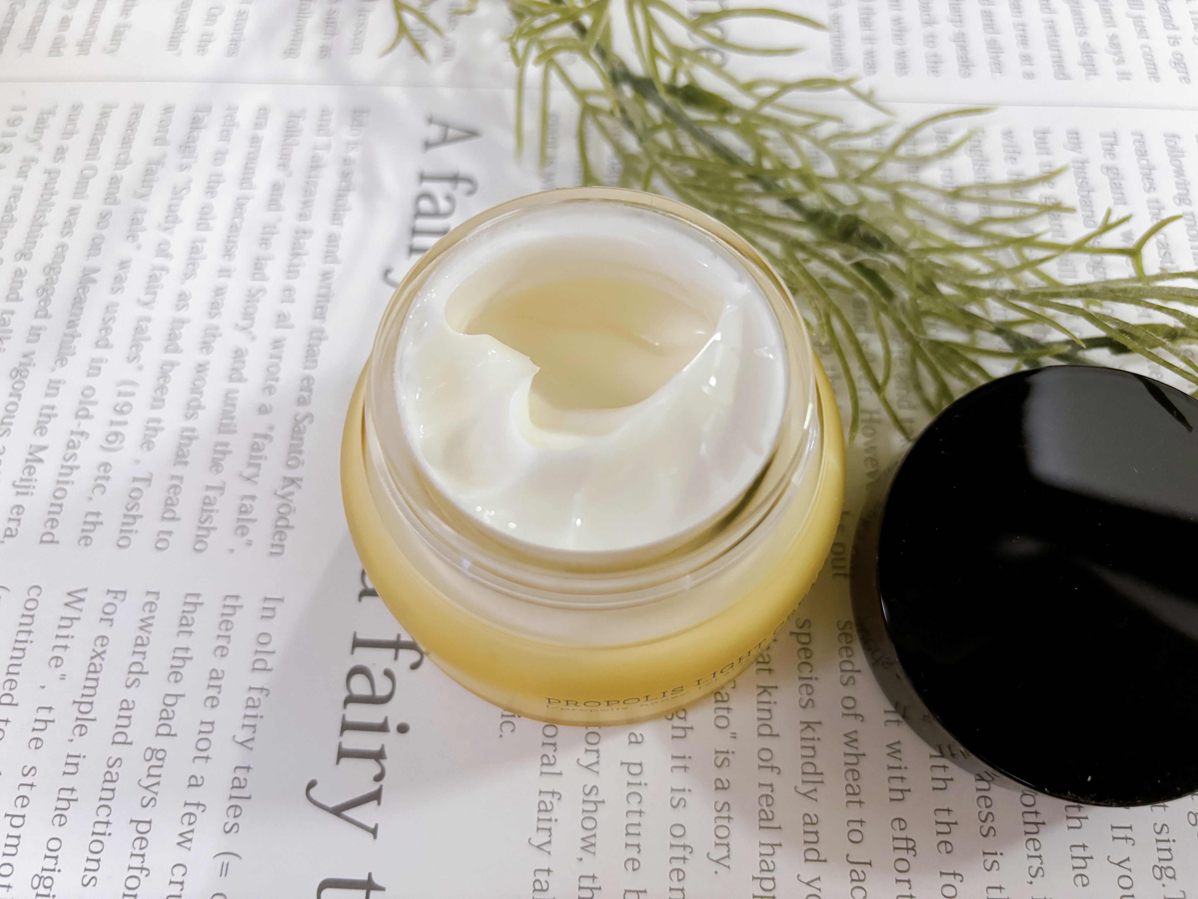 フルフィットプロポリスライトクリーム/COSRX/フェイスクリームを使ったクチコミ（2枚目）