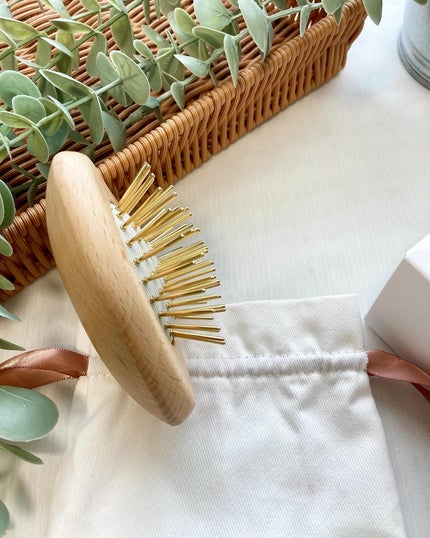 プレミアム FOX カッサ ウッド ミニハート ヘアブラシ/SNOW FOX SKINCARE/ヘアブラシを使ったクチコミ(3枚目)