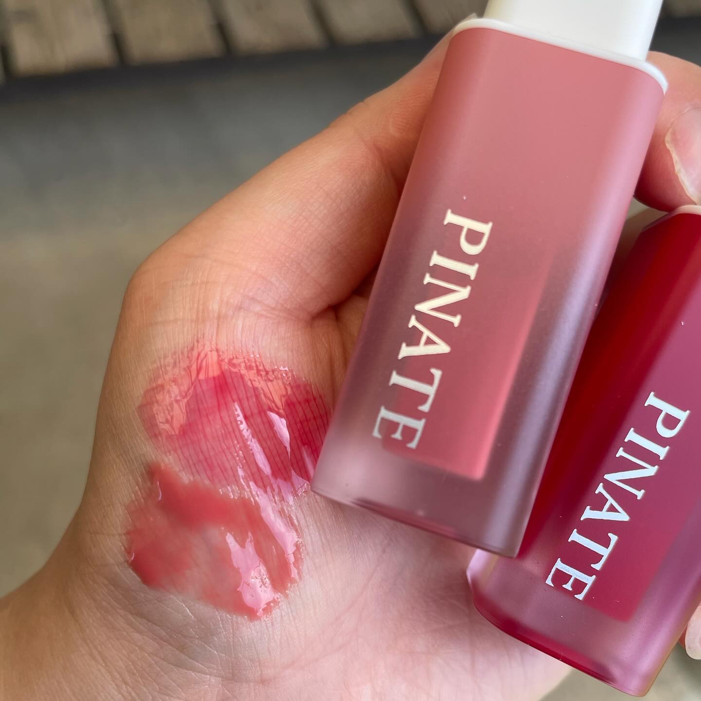 ナチュラルブルームリップオイルセラム 3色セット/PINATE/リップグロスを使ったクチコミ（2枚目）