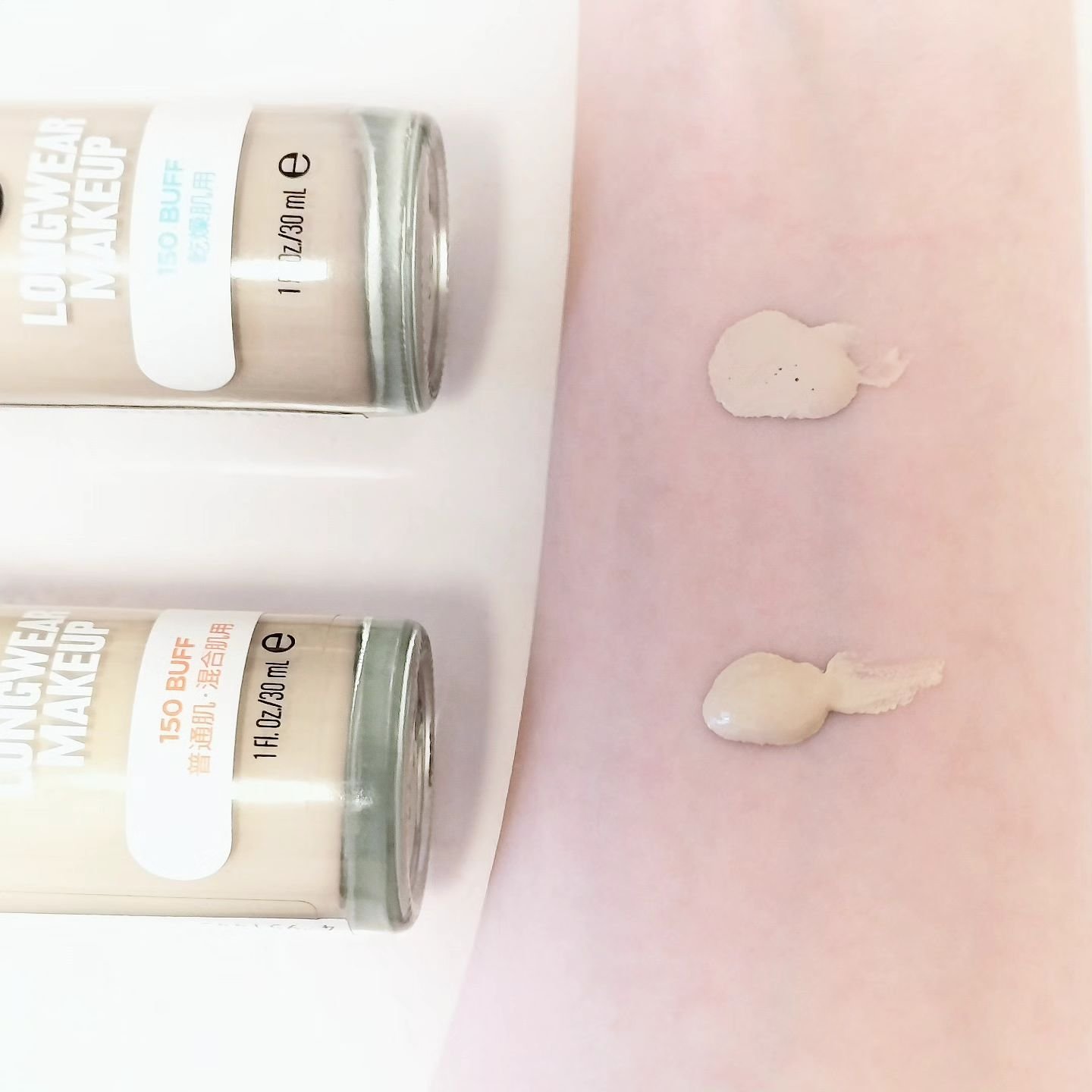 カラーステイ ロングウェア メイクアップ 150 バフ/REVLON/リキッドファンデーションを使ったクチコミ（2枚目）