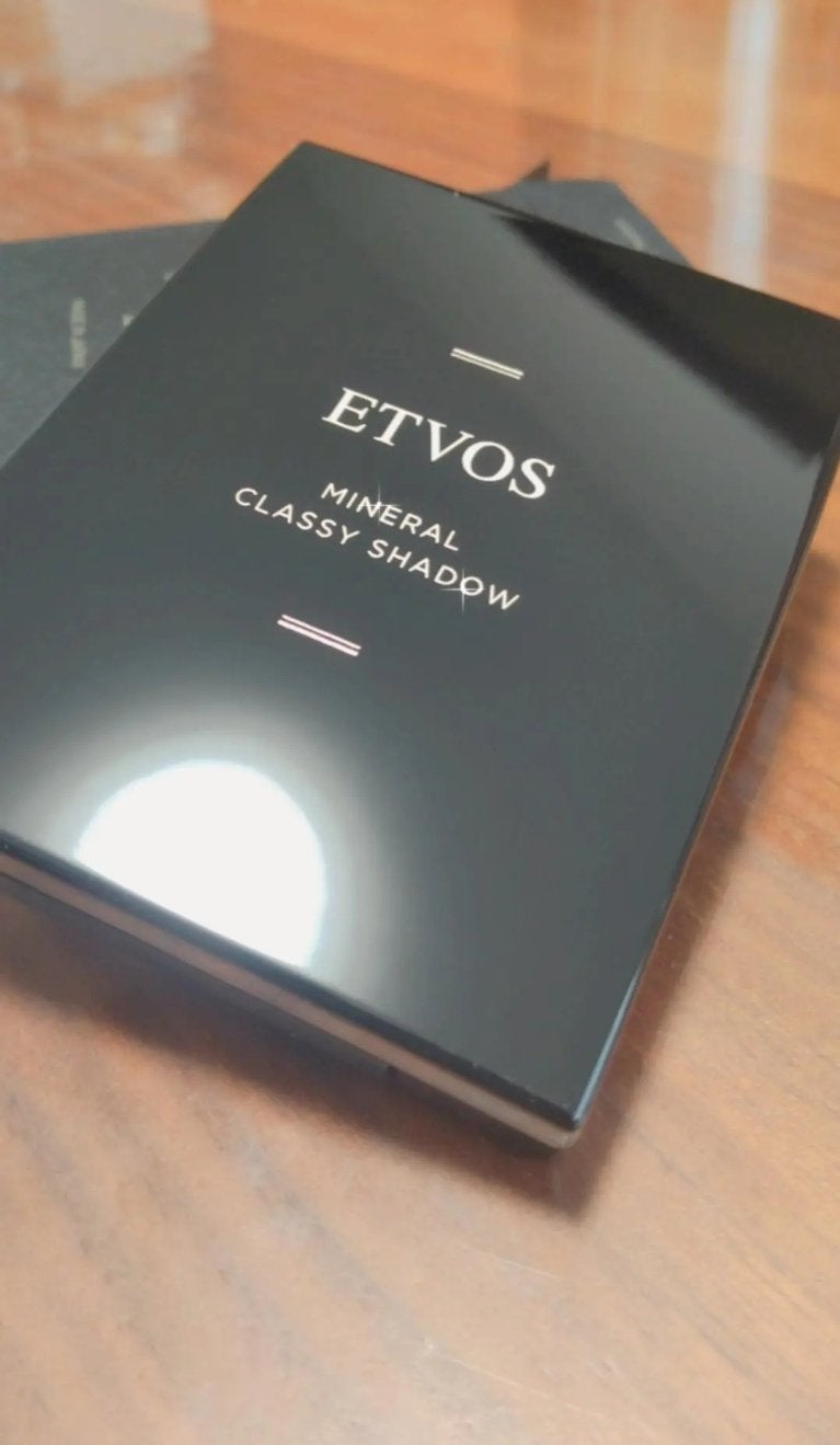 ミネラルクラッシィシャドー/エトヴォス/アイシャドウパレットを使ったクチコミ(3枚目)