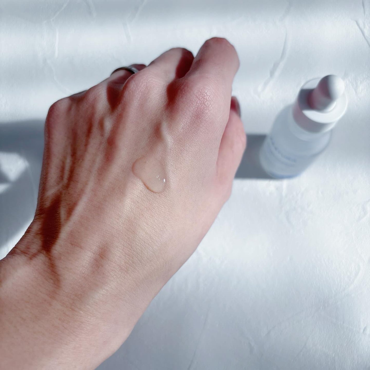 アトバリア365 セラヒアルセラム/AESTURA/美容液を使ったクチコミ(2枚目)