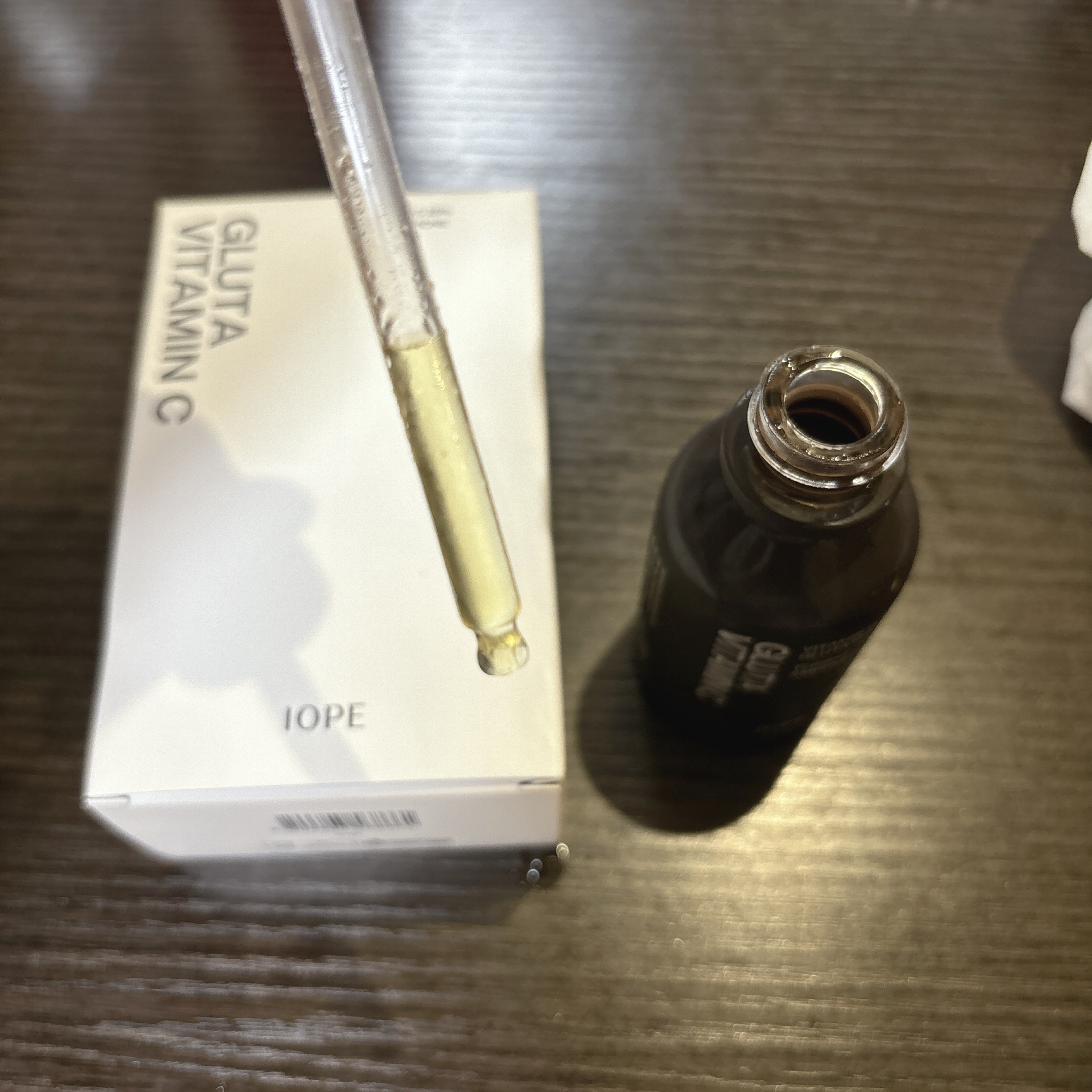 グルタ ビタミンC トーニング アンプル/IOPE/美容液を使ったクチコミ（2枚目）