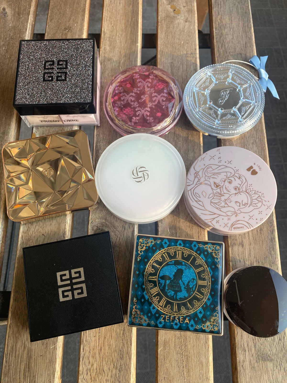 プリズム・リーブル/GIVENCHY/ルースパウダーを使ったクチコミ(1枚目)