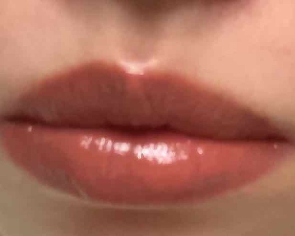 ディア マイブルーミング リップトーク シフォン/ETUDE/口紅を使ったクチコミ(3枚目)