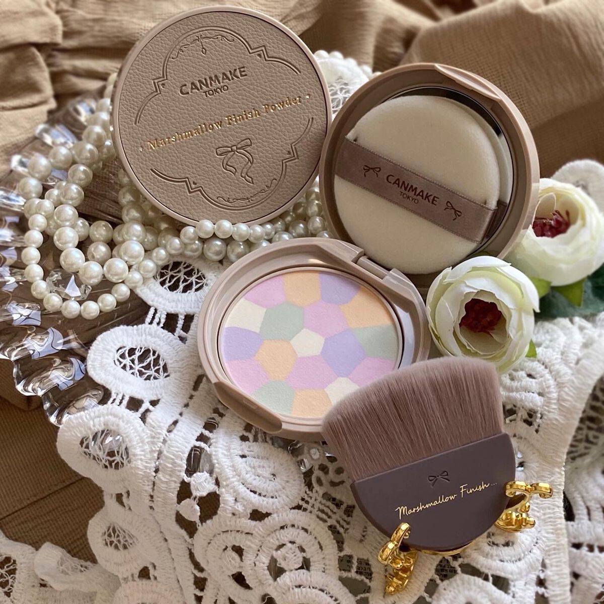 マシュマロフィニッシュパウダー　～Abloom～/キャンメイク/プレストパウダーを使ったクチコミ（1枚目）