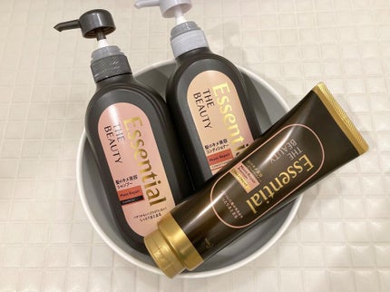 THE BEAUTY 髪のキメ美容プレミアムトリートメント<モイストリペアプレミアム>/エッセンシャル/洗い流すヘアトリートメントを使ったクチコミ(1枚目)