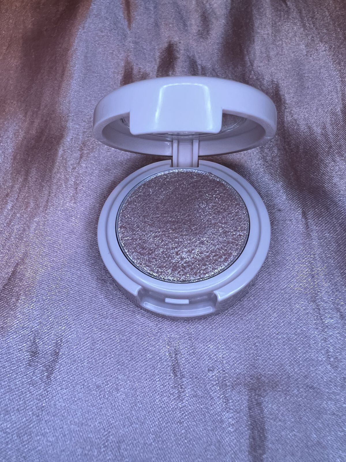 ピクニック エアームースアイズ/ETUDE/ジェル・クリームアイシャドウを使ったクチコミ（2枚目）