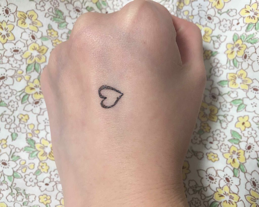 モテライナー リキッド/UZU BY FLOWFUSHI/リキッドアイライナーを使ったクチコミ(2枚目)