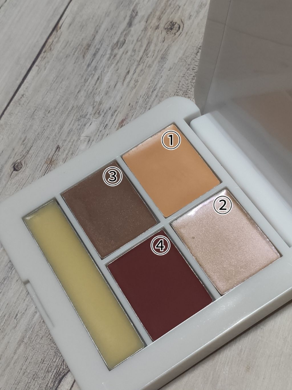 カラーパレット クラシックコレクション/rms beauty/ジェル・クリームチークを使ったクチコミ（2枚目）