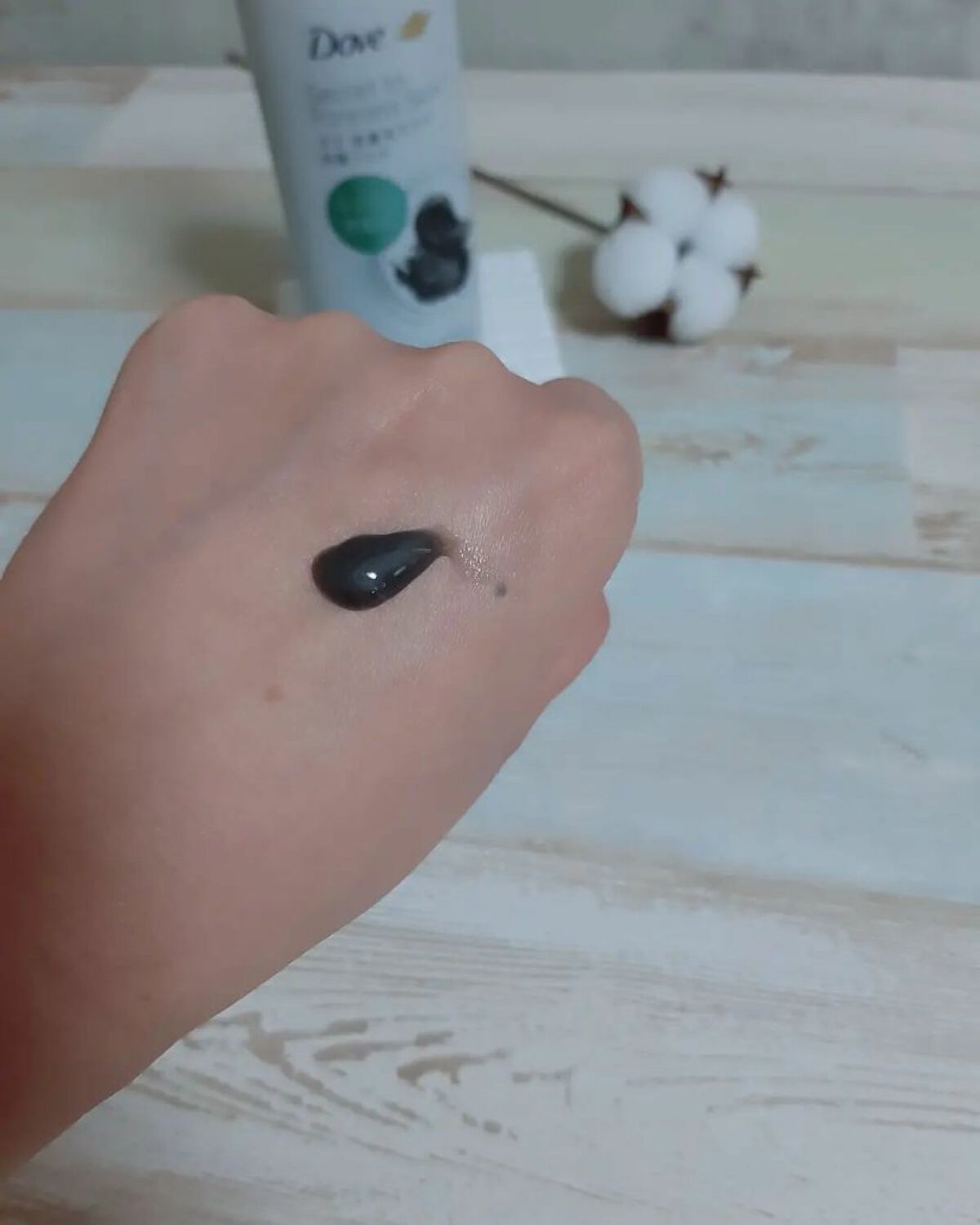 ダヴ 吸着毛穴ケア 洗顔ジェル/ダヴ/その他洗顔料を使ったクチコミ(4枚目)