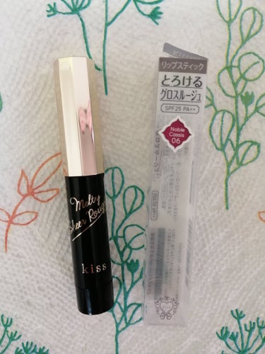 ★★★★★　評価・星５つ！✨

ですが、販売終了です(ToT)

💄KiSSメルティシアールージュ💄

☆彡とろける塗り心地のグロスルージュ



✼••┈┈••✼••┈┈••✼••┈┈••✼••┈┈•