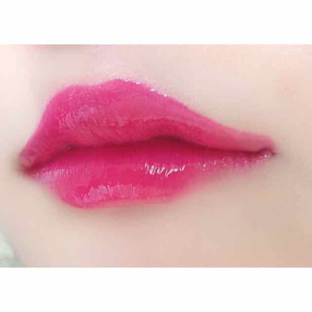 フォーエヴァージューシー オイルルージュ ティント 04 ruby cassis/JILL STUART/リップティントを使ったクチコミ（3枚目）