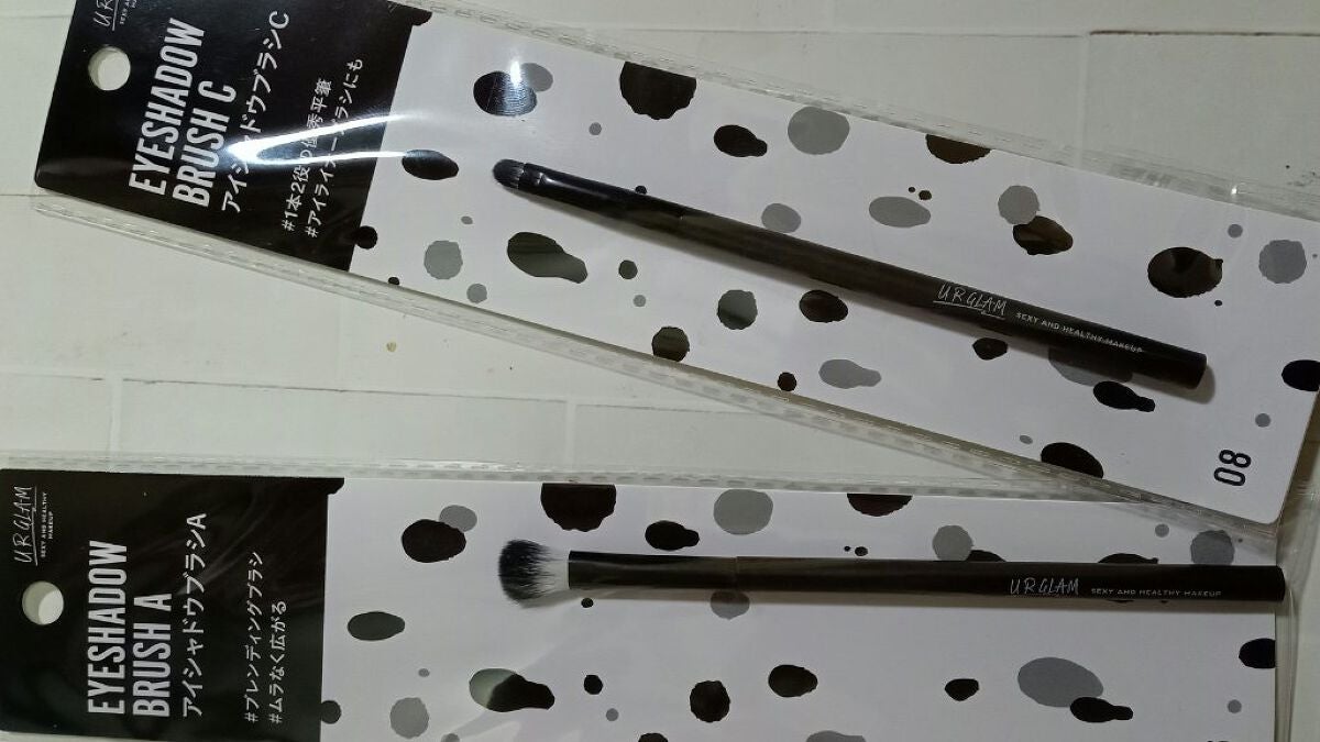 UR GLAM EYESHADOW BRUSH A/U R GLAM/メイクブラシを使ったクチコミ(1枚目)