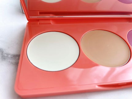 N by ONLY MINERALS N by シグネチャーパレット/ONLY MINERALS/クリームハイライトを使ったクチコミ(2枚目)