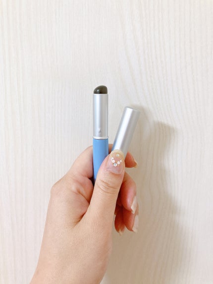 フィー フィンガーライク シリコン リップブラシ/fwee/メイクブラシを使ったクチコミ(2枚目)