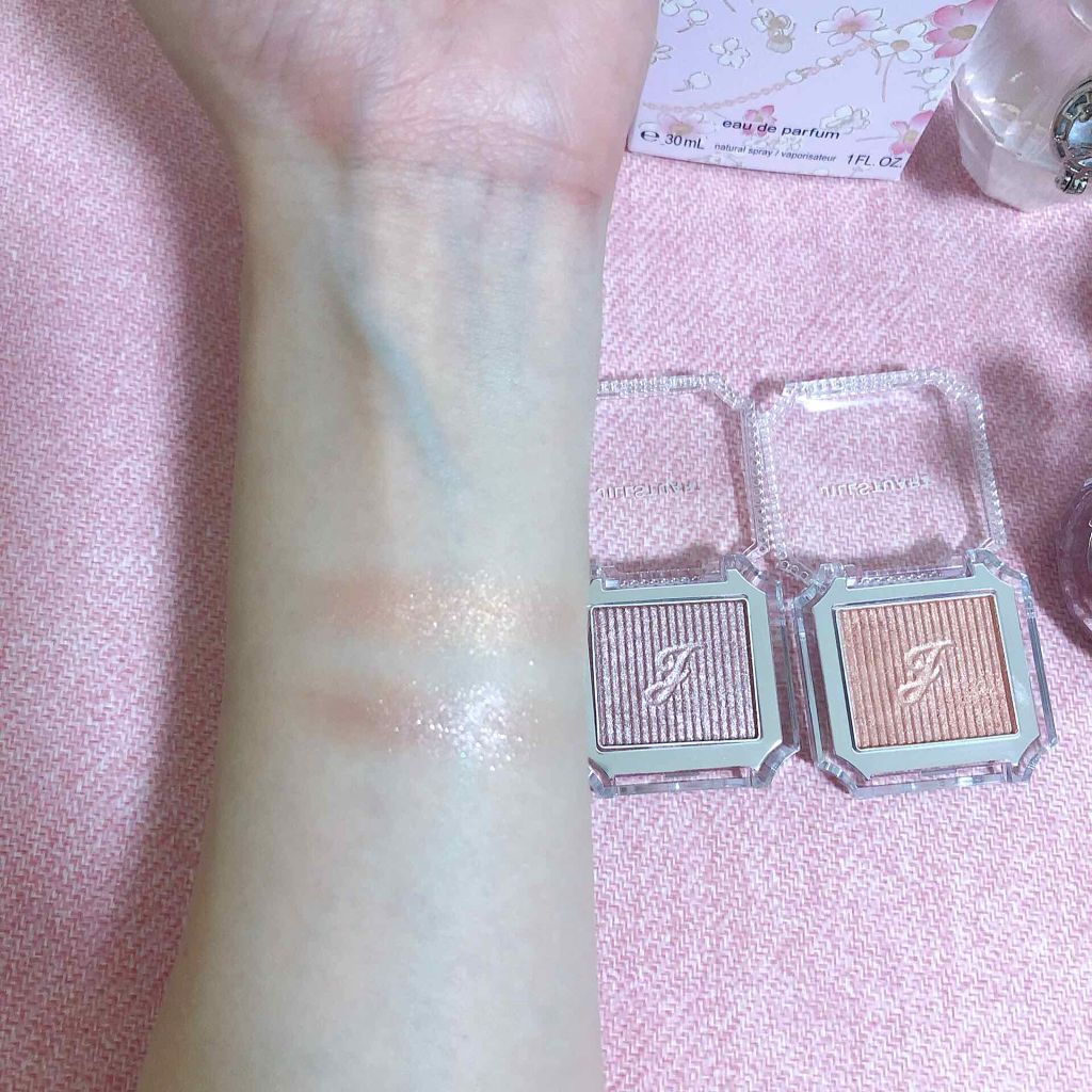 クリスタルブルーム  ビーラブドチャーム オードパルファン/JILL STUART/香水(レディース)を使ったクチコミ（2枚目）