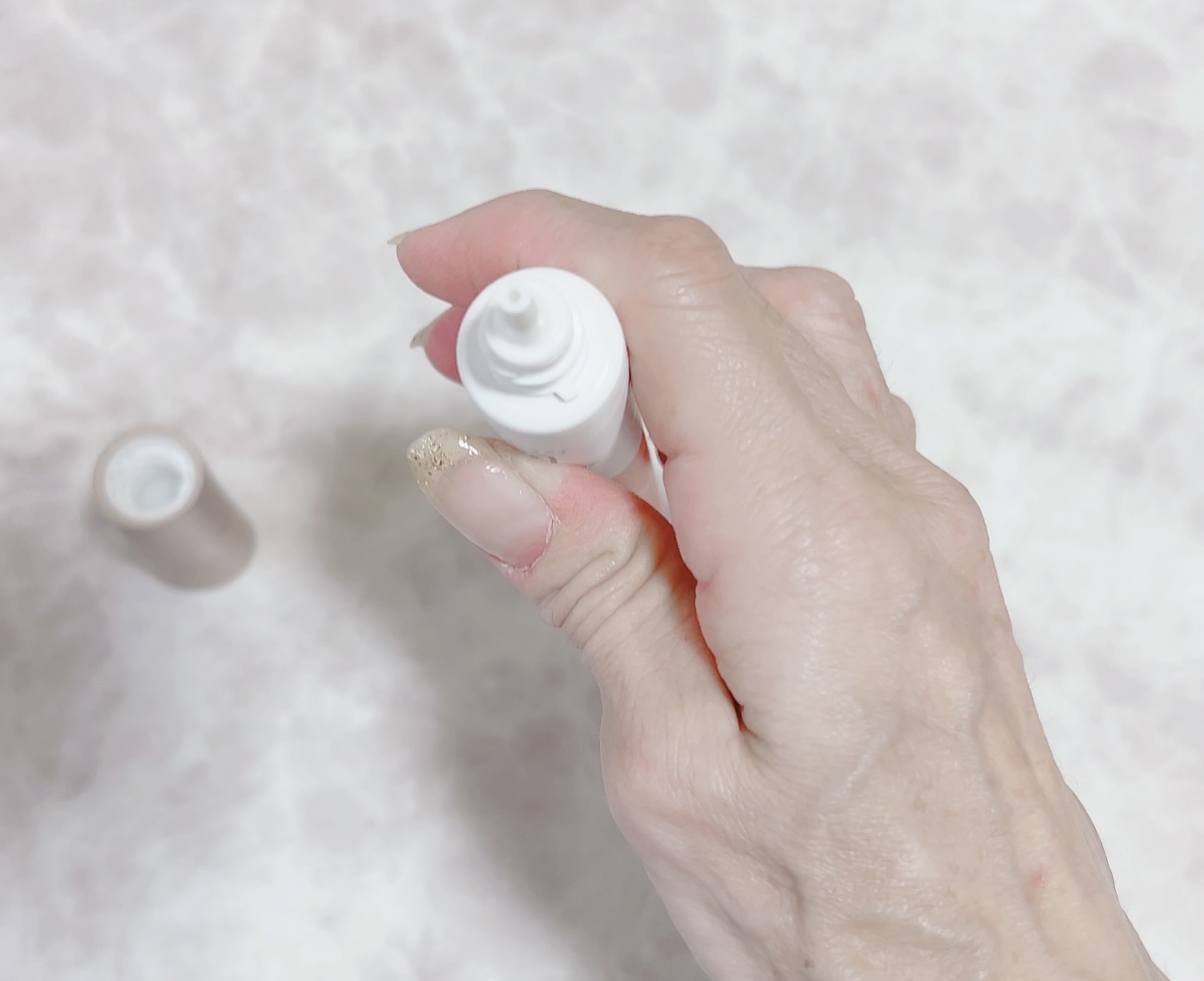 Vマジェスティックリンクルクリーム/H＆BC/フェイスクリームを使ったクチコミ（2枚目）