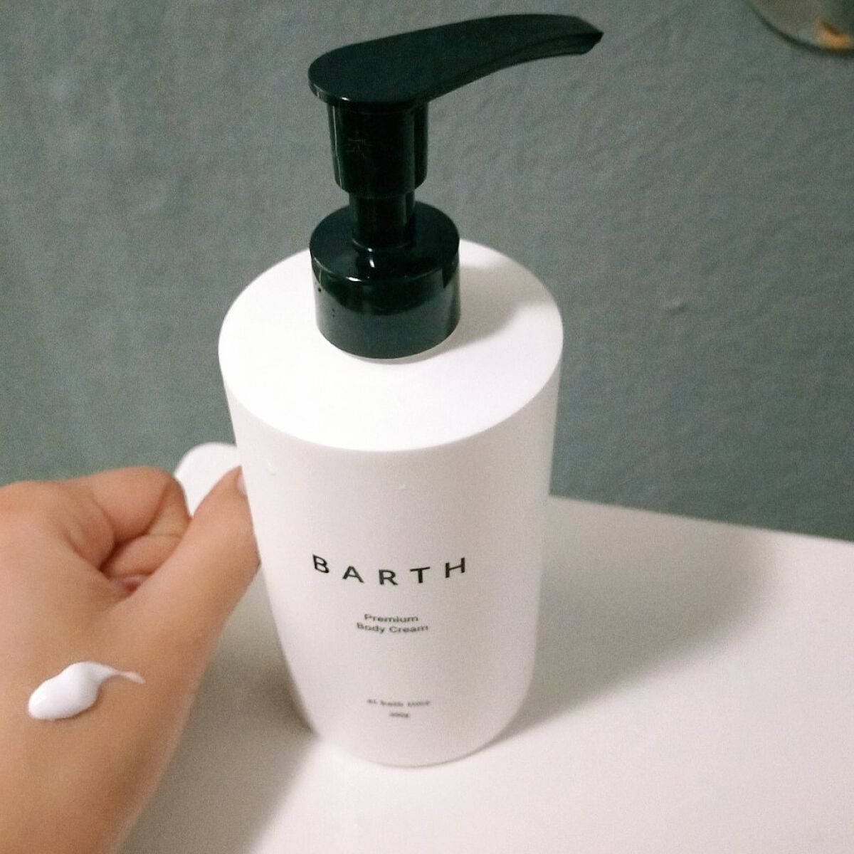 プレミアムボディクリーム at bath time/BARTH/ボディクリームを使ったクチコミ（1枚目）