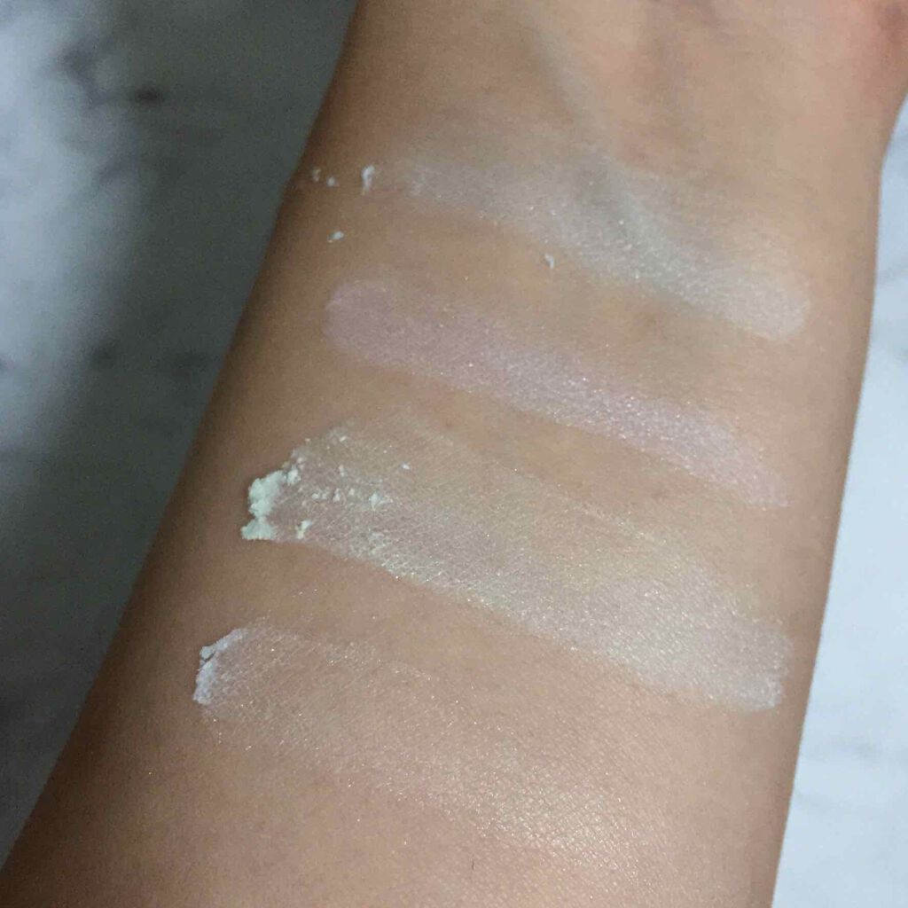 UR GLAM LUXE 4 COLORS FACE POWDER/U R GLAM/ルースパウダーを使ったクチコミ(3枚目)