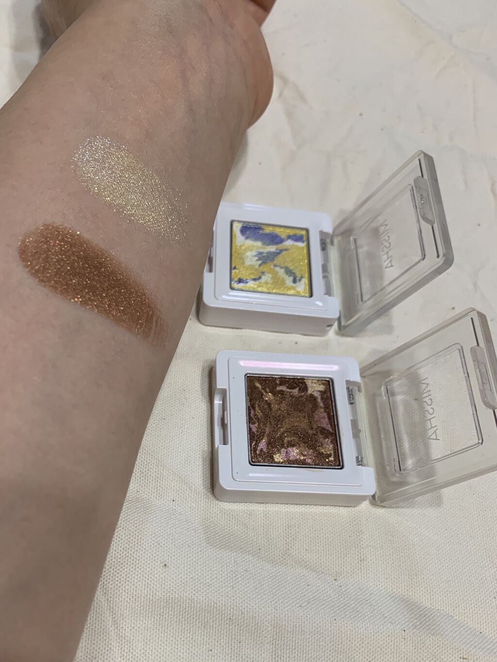 グリッタープリズム シャドウ マーブル グリッタープリズム シャドウマーブル GBR06/MISSHA/単色アイシャドウを使ったクチコミ（1枚目）