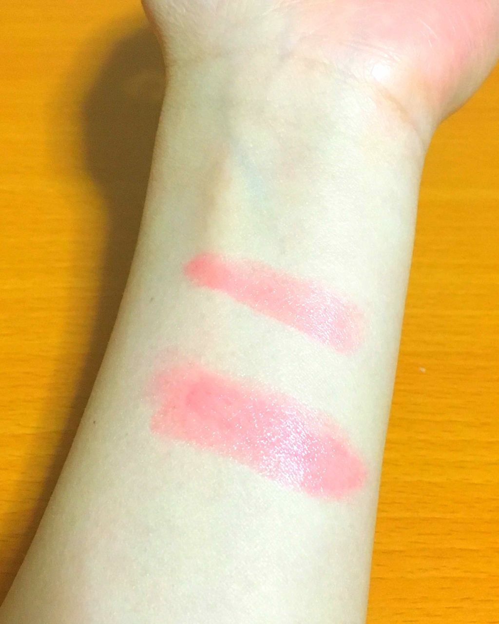 ラスティンググロスリップ/CEZANNE/口紅を使ったクチコミ(3枚目)