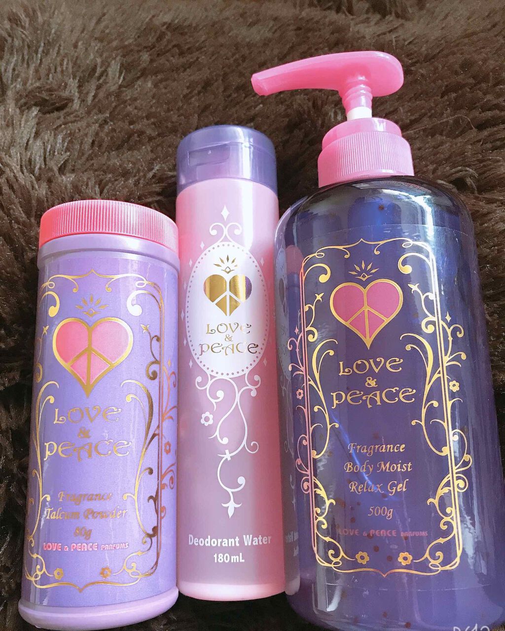 ラブ＆ピース フレグランス モイスト リラックス ジェル/ラブアンドピースパルファム/ボディローションを使ったクチコミ（1枚目）