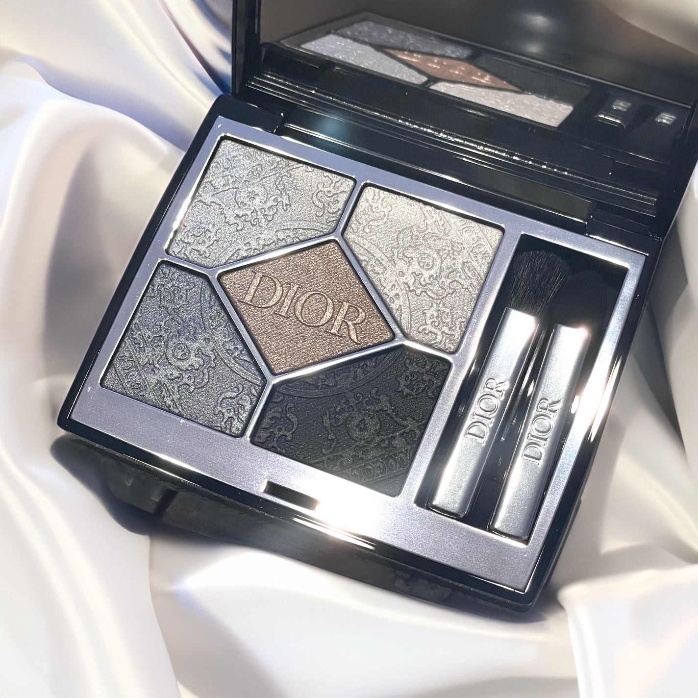 カラーインパクト リキッドライナー/Visée/リキッドアイライナーを使ったクチコミ(3枚目)