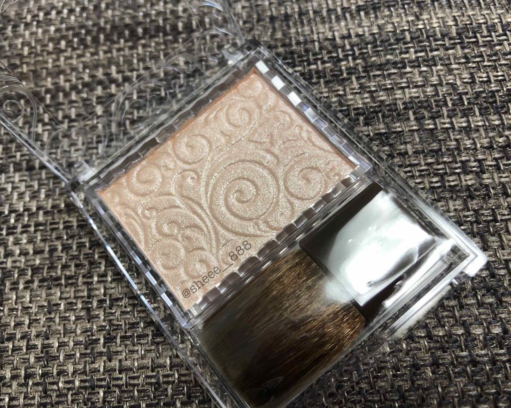 ヴィセ アヴァン フェイスパウダーブラシ 04/Visée/メイクブラシを使ったクチコミ（1枚目）