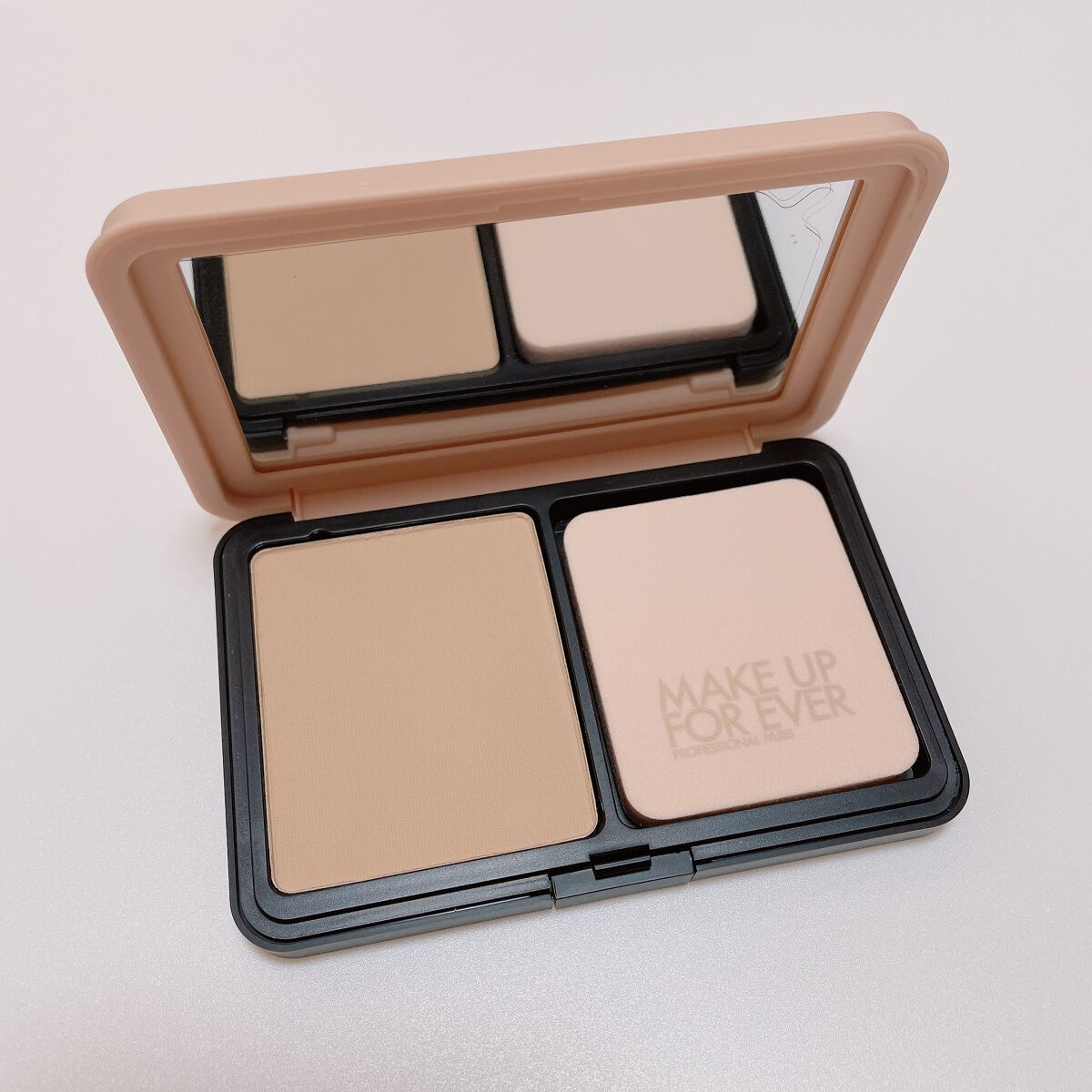 HDスキン マットベルベットコンパクト/MAKE UP FOR EVER/パウダーファンデーションを使ったクチコミ(2枚目)